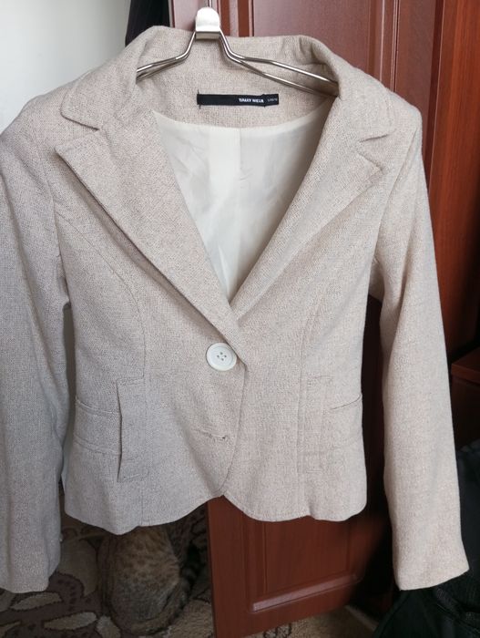 Пиджак женский..