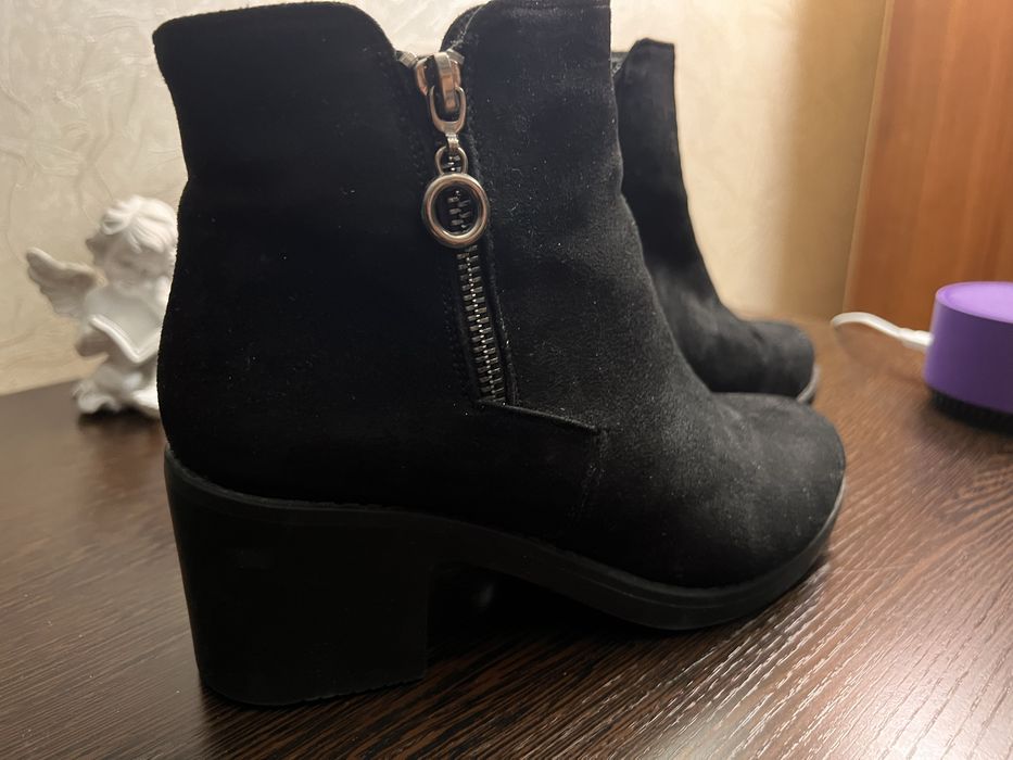 Обувь 36 размер по 1000 тенге