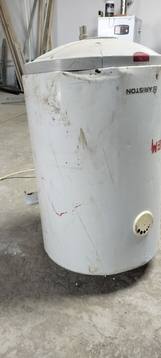 Водогагреватель 50 л