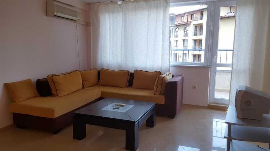 Продава се Двустаен апартамент в Поморие - 72 кв.м за 1223 €/кв.м - Снимка #1