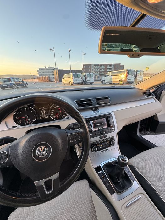 Volkswagen Passat CC, Euro 5, 2011, 140 CP, 2.0 Diesel, Cutie Manuala 6+1 viteze, 2 chei, 320.XXX km reali verificabili