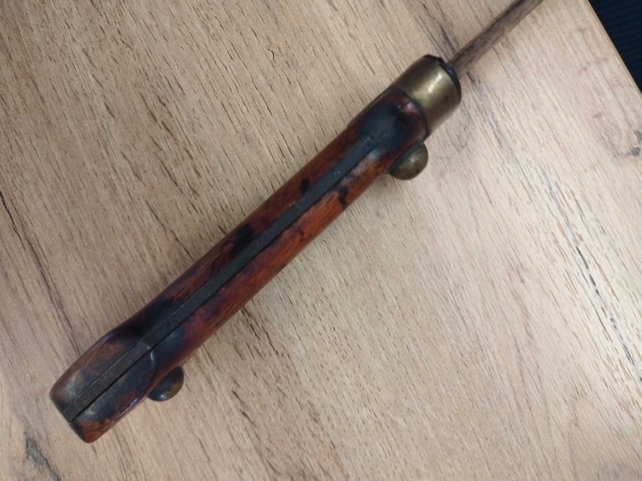 Руски кинжал Бебут