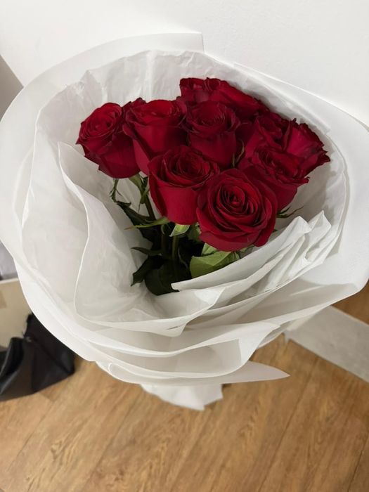 Красные розы за 10к