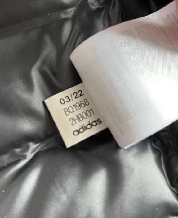 Geaca Adidas dama cu puf geaca toamna primavara marime  M