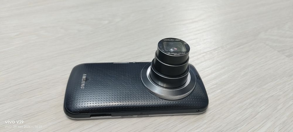 Samsung galaxy k zoom