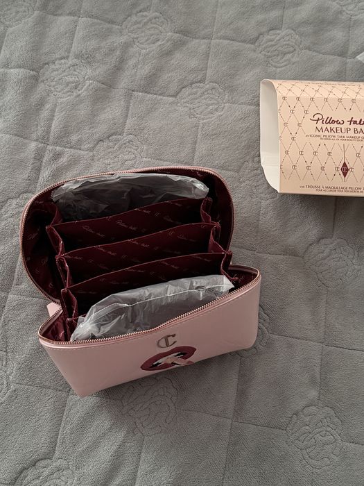 Косметичка charlotte tillbury