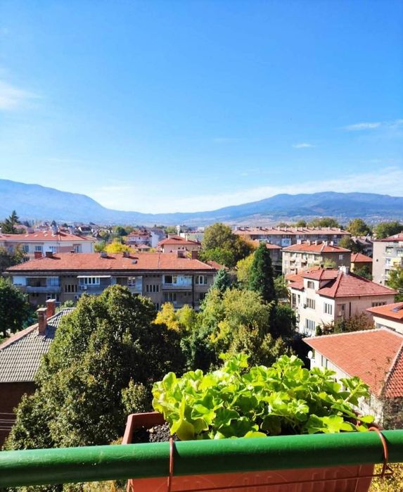 Продава се Двустаен апартамент в Кюстендил, Център - 74 кв.м за 1000 €/кв.м - Снимка #3