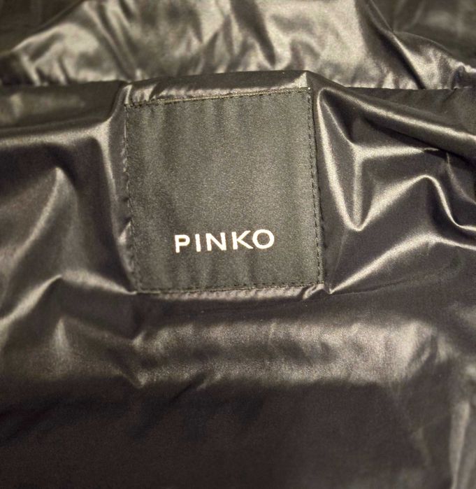 ЯКЕ  PINKO  Ново оригинално