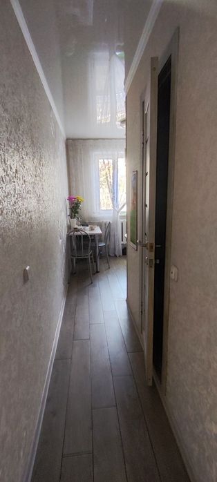 Продам 3 ком. на востоке 1
