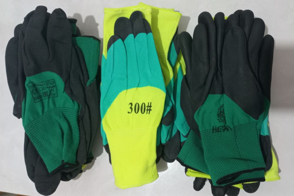 Жұмыс қолғабы. Рабочие перчатки.