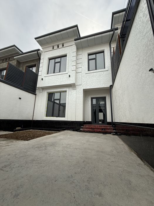 Срочно продаётся 1,4-сотик 6-комн участка в Сергели Ханабад