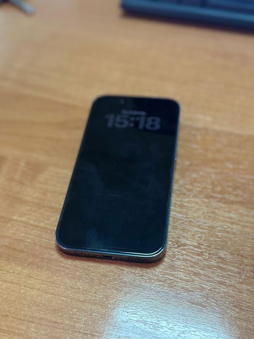 Продам iPhone 14 Pro