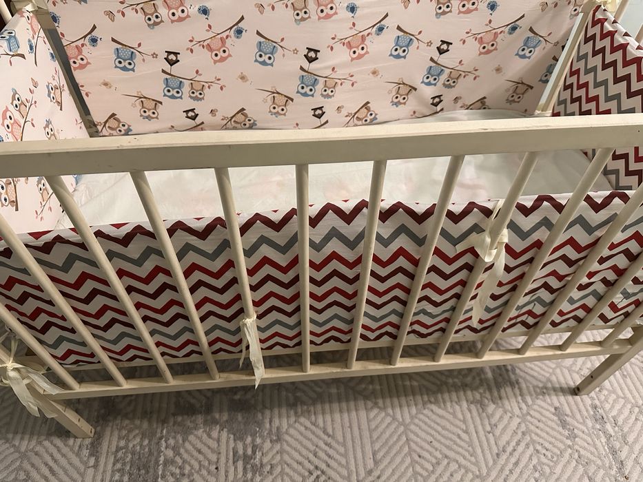 Манеж со всеми принадлежностьями