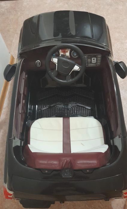 Продам электромобиль в отличном состоянии.