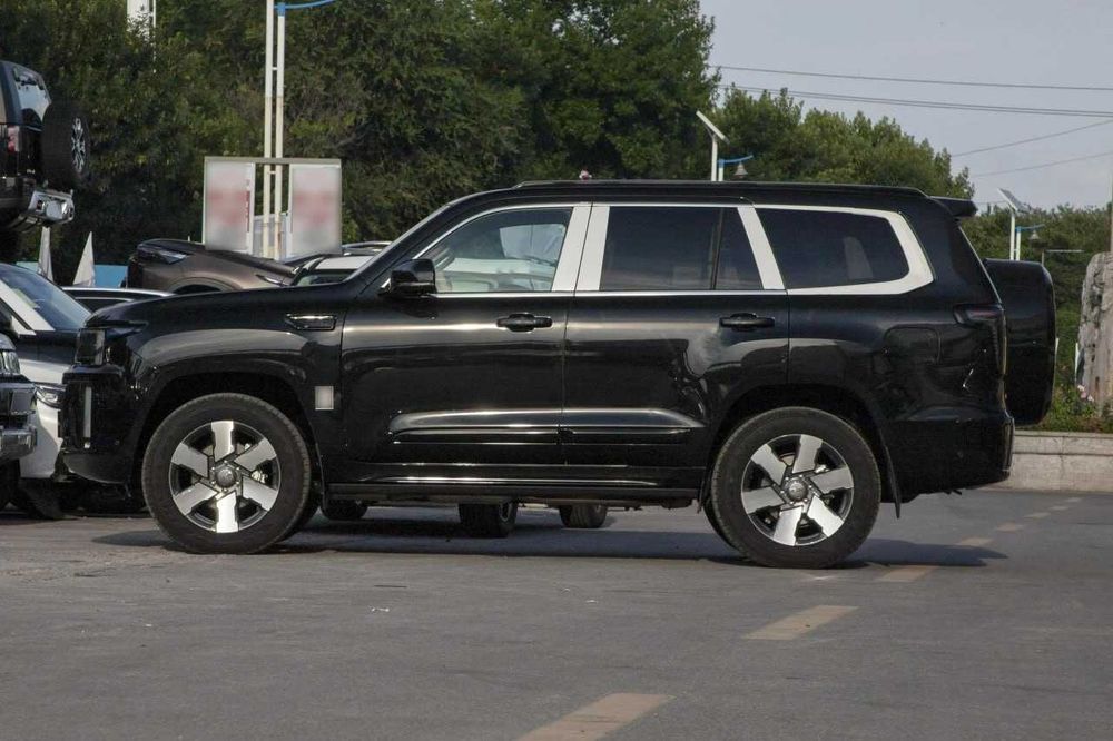 Beijing BJ60 Thunder  Magic Core Electric Drive Advanced 7o'rinli