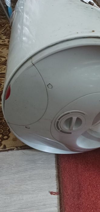 Продам Аристон 100л