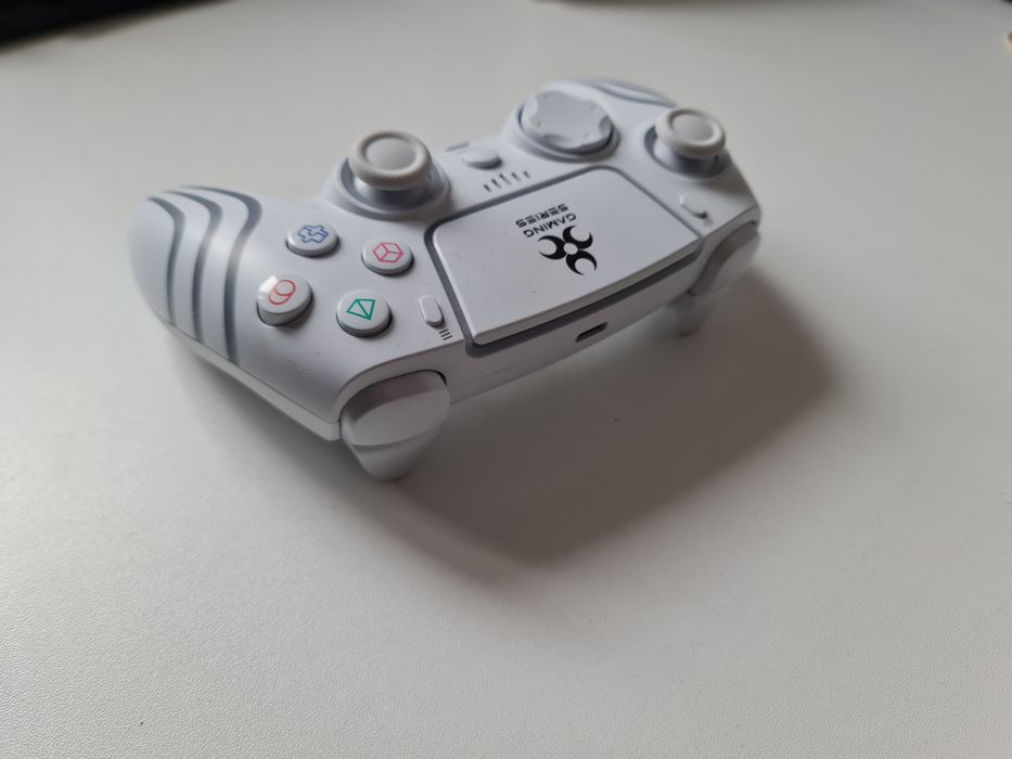 Controller Myria