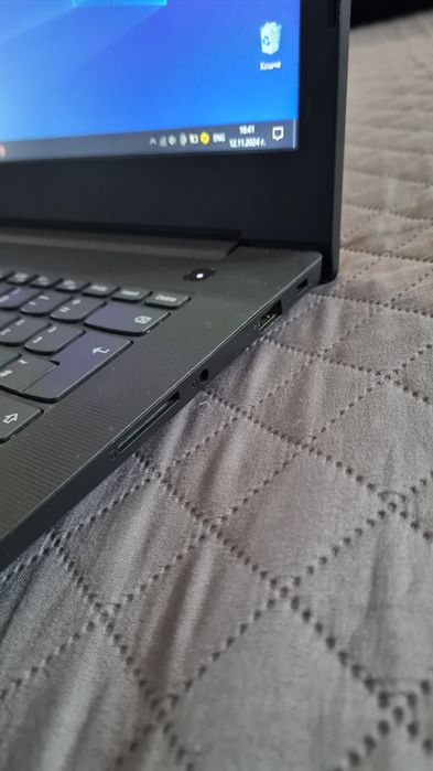 Lenovo V130/ i5 / 128 GB