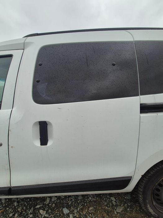 Dezmembrez Dacia Dokker 1.5 euro 5