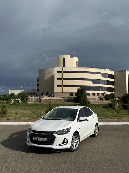 Chevrolet Onix 2023г МКПП