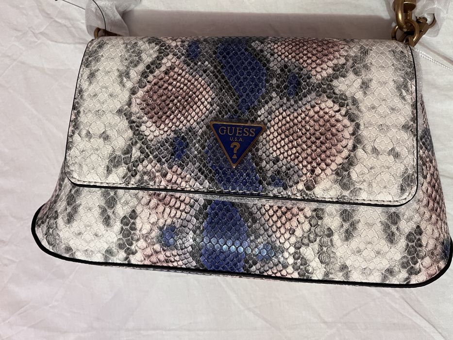Geanta Guess noua cu eticheta
