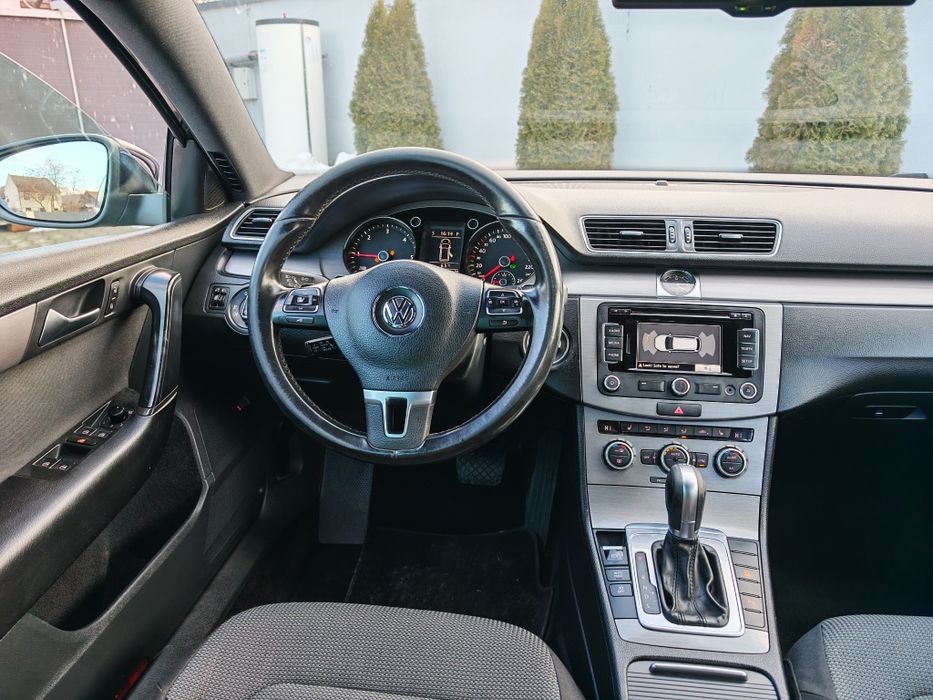 Volkswagen Passat / Automat 2.0 / Navigatie /
