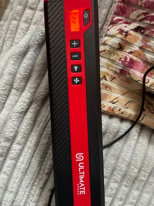 Vând compresor portabil cu baterie