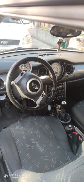 Продавам мини купър 1.4d