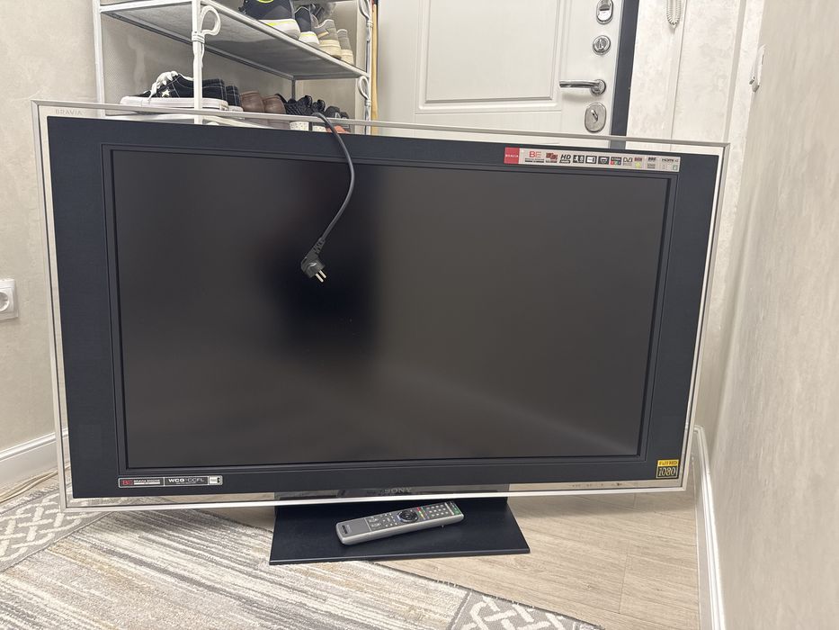 Телевизор SONY KDL -46X2000