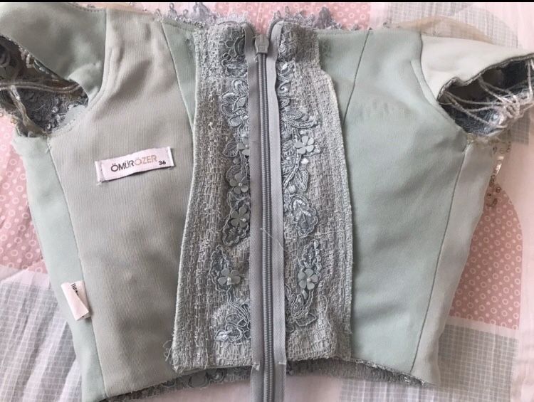 Рокля от две части на турския дизайнер Omur Ozer