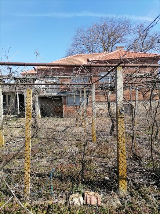 Продавам Къща 100кв.