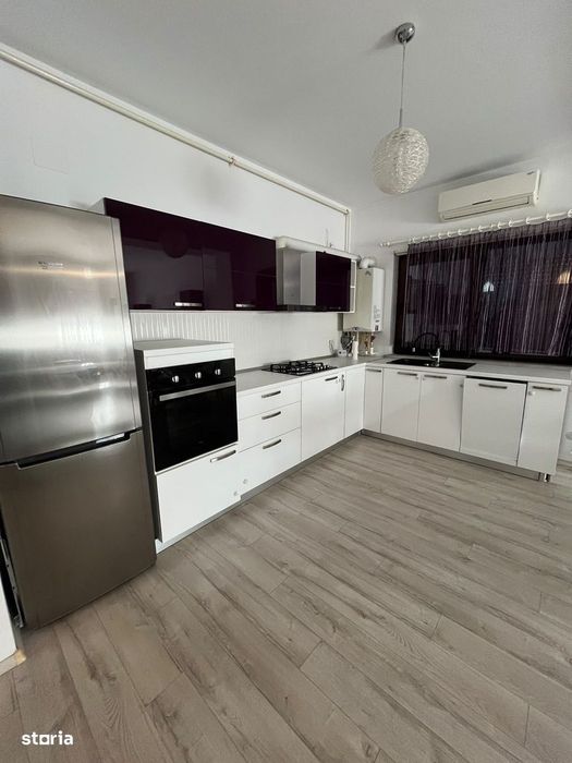 Apartament 2 camere decomandat - zona Universitate "Ovidius"