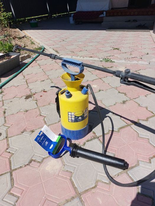 Опрыскиватель садовый