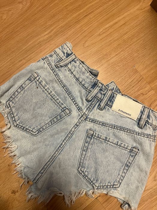 Къси панталони женски