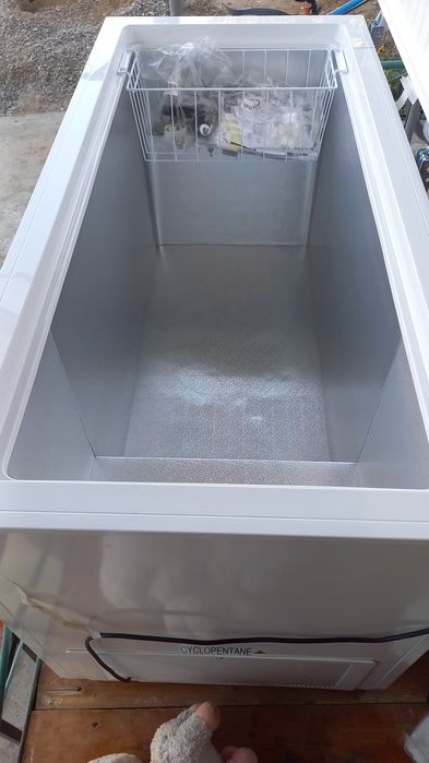 Морозильник 420л