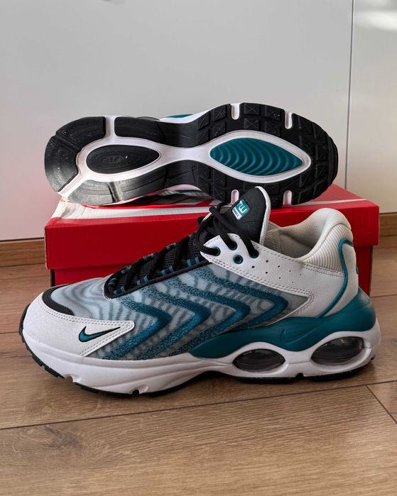 Мъжки маратонки Nike Air Max TW NN