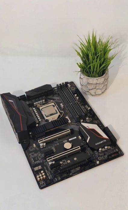 Kit gaming i5+placa de baza z390 SLI