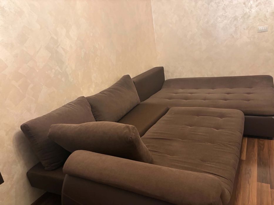 Coltar extensibil cu lada depozitare 335x185cm