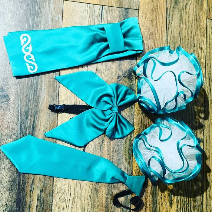 Галстуки бантики