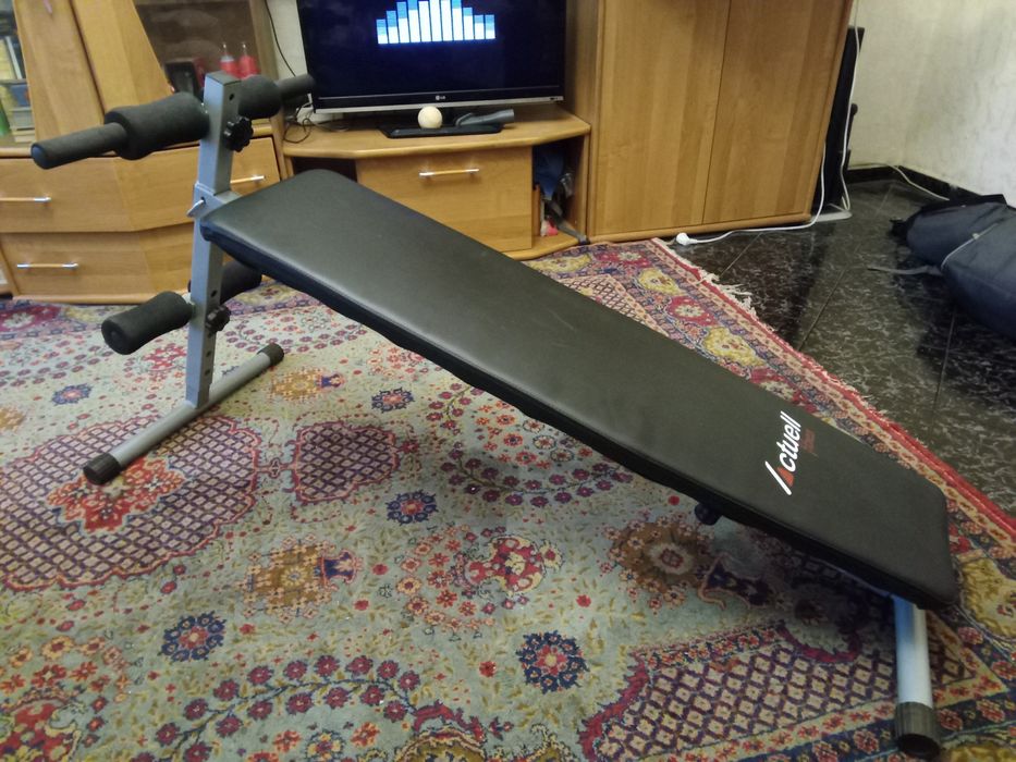 Лежанка за коремни преси