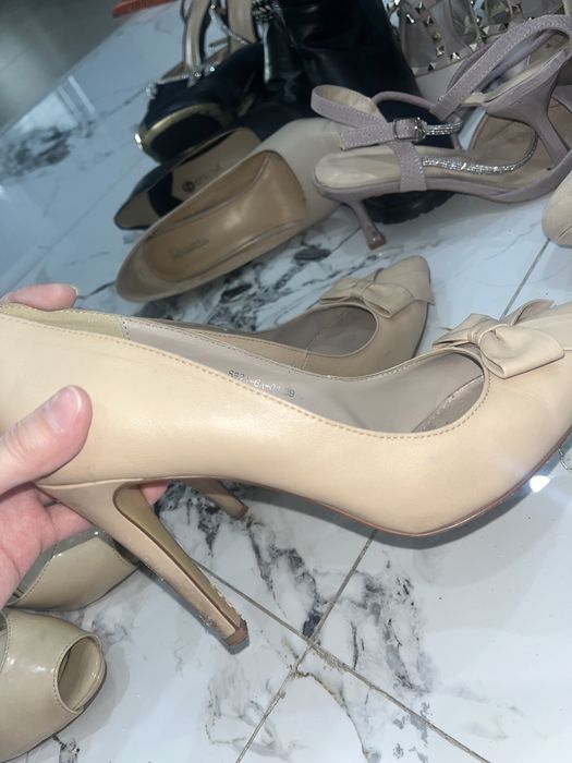 Каблуки всё по 2-3к