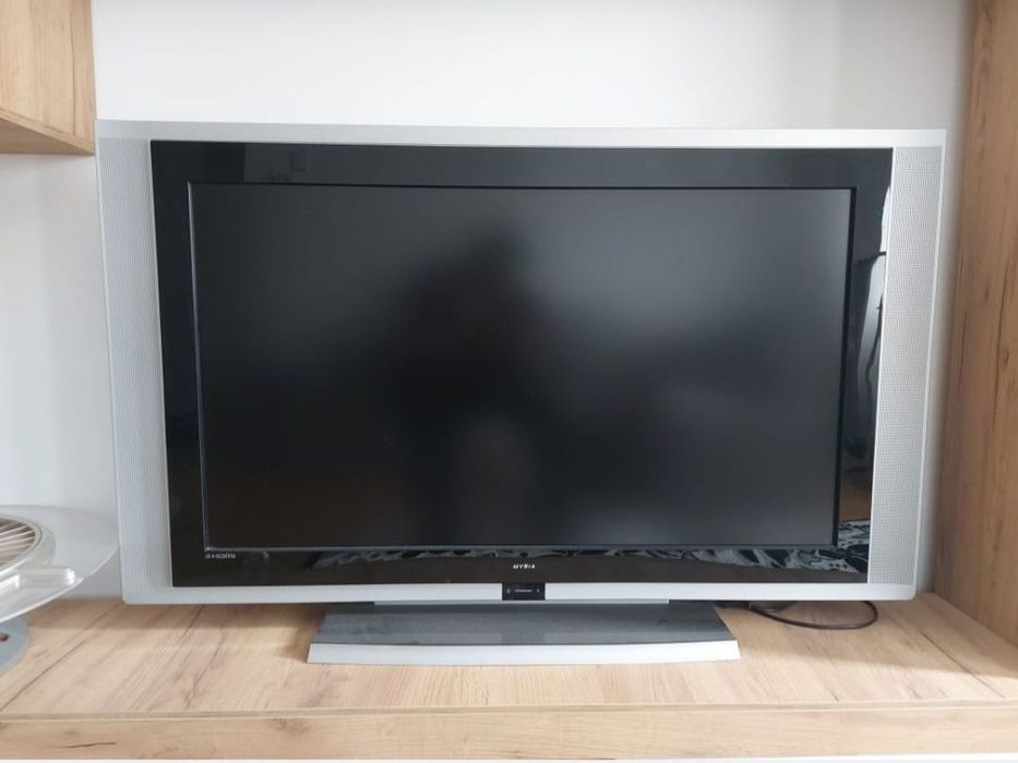 Televizor HDMI 118 cm