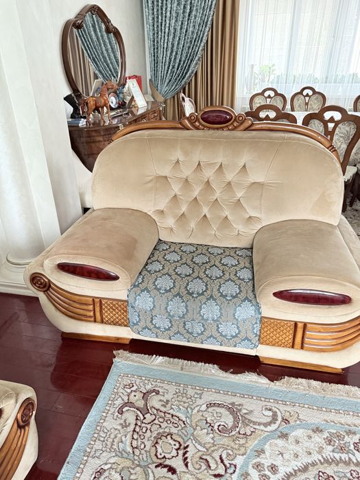 3 диваннан тұратын комплект сатылады