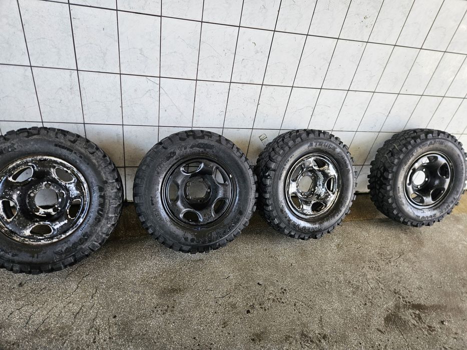 Roți R16 suzuki grand vitara 5x139.7 jante echip cu anvelope 235/70R16