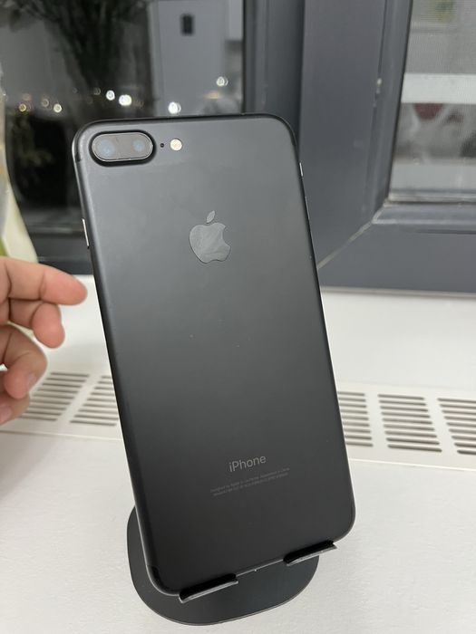 Продам Айфон 7 plus, 32GB