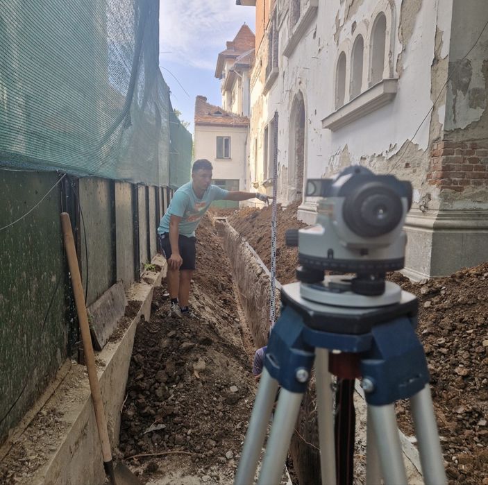 Instalator încalzire în pardoseală , sanitare , termice