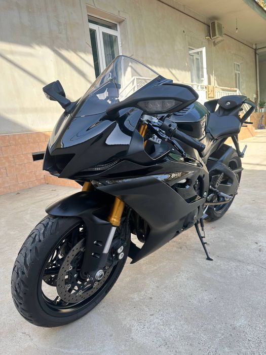 YAMAHA yzf r6  оригинал