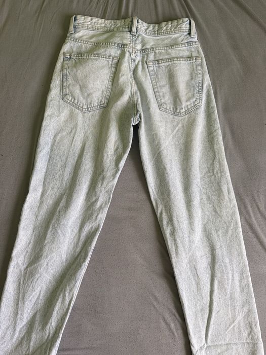 Оригинални дънки на Bershka