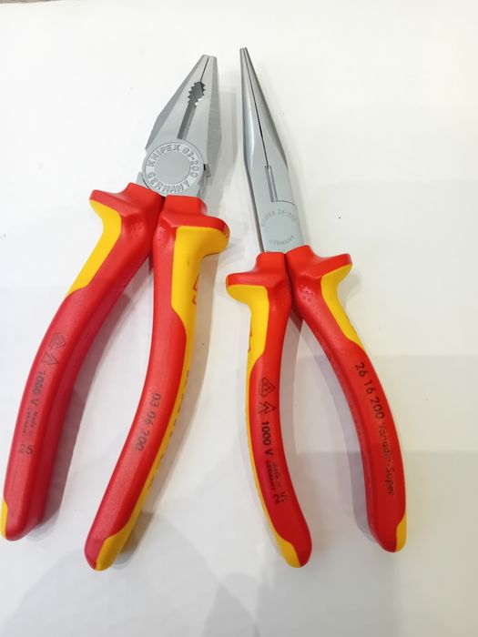 Set profesional Knipex VDE