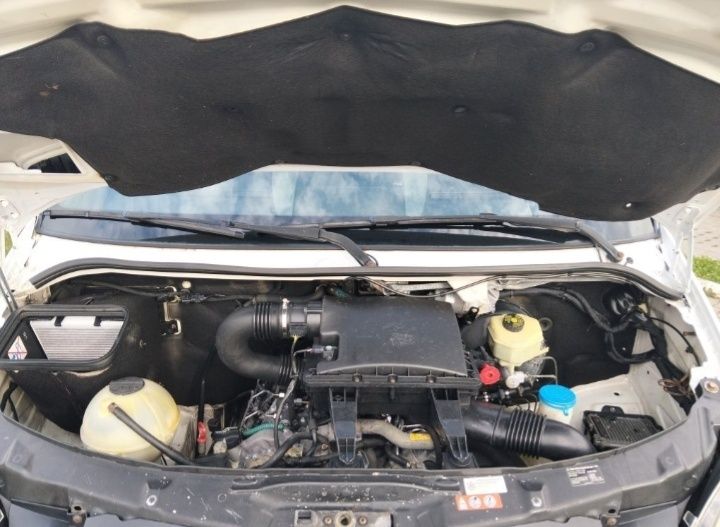 Mercedes sprinter 318/3.0/V 6/184Cp 5+1./6Locur+Marfa  /CLIMA